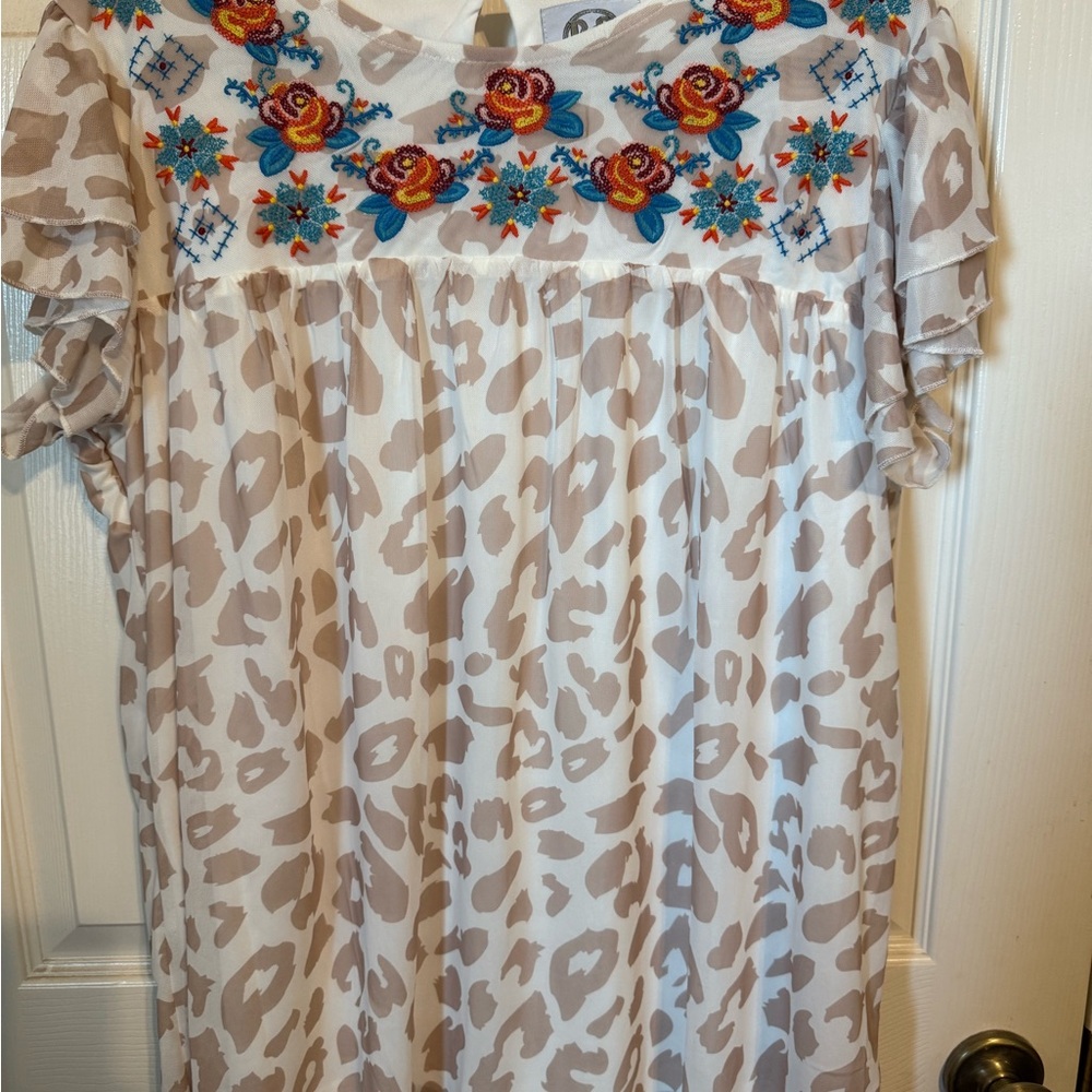 Embroidered Floral Blouse - Cream and Multicolor